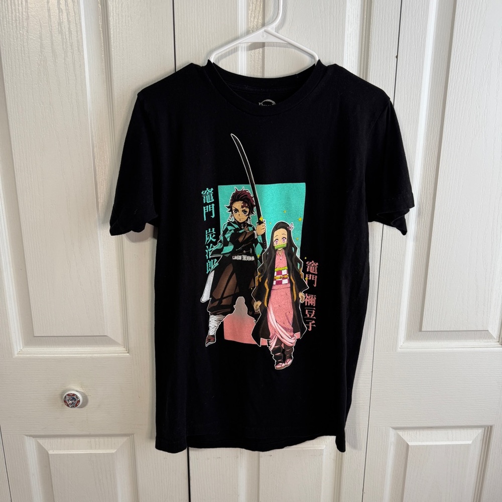 Demon Slayer Tanjiro Nezuko Anime Black Short Sleeve Tee Men's Size Medium Anime
